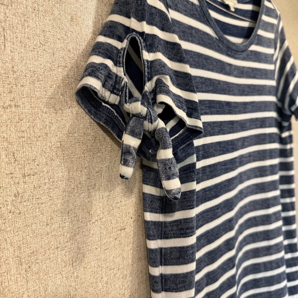 Jane and Delancey Navy and White Striped Mini Dress size medium - Picture 3 of 9